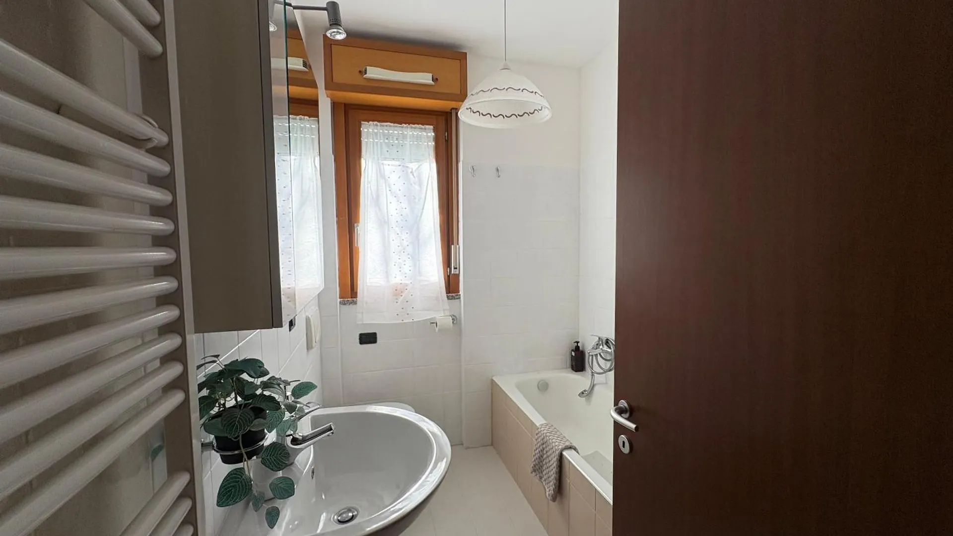 Apartment Spazio Breda - Free Garage, Metro M1, Balcony Italy