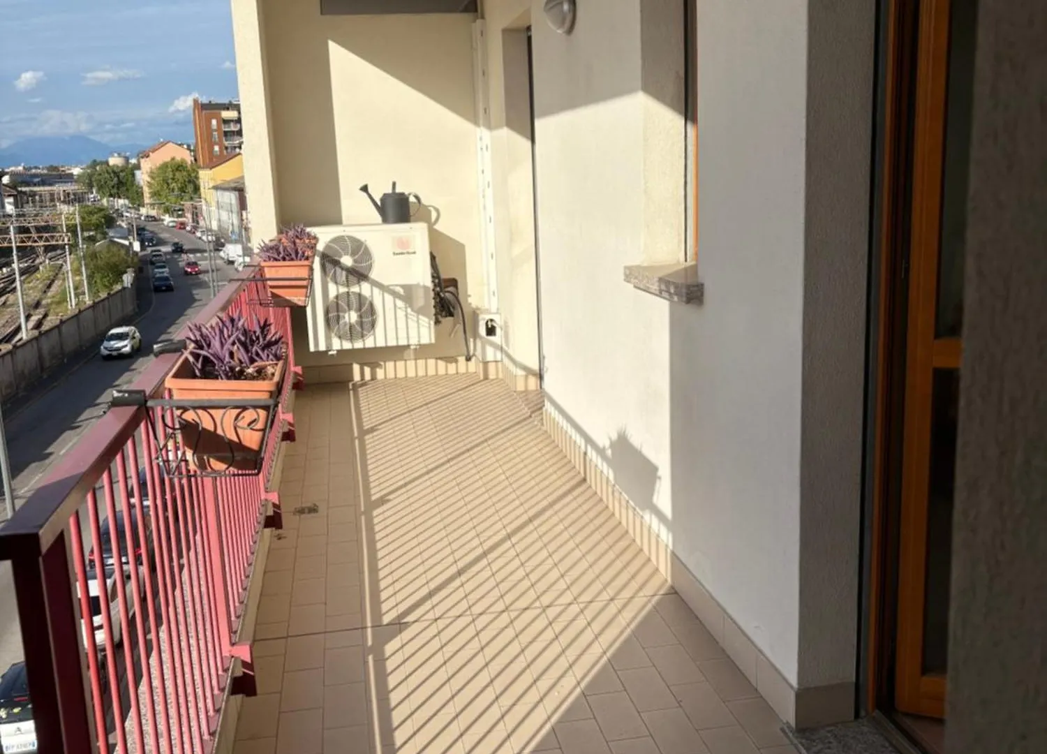 Spazio Breda - Free Garage, Metro M1, Balcony