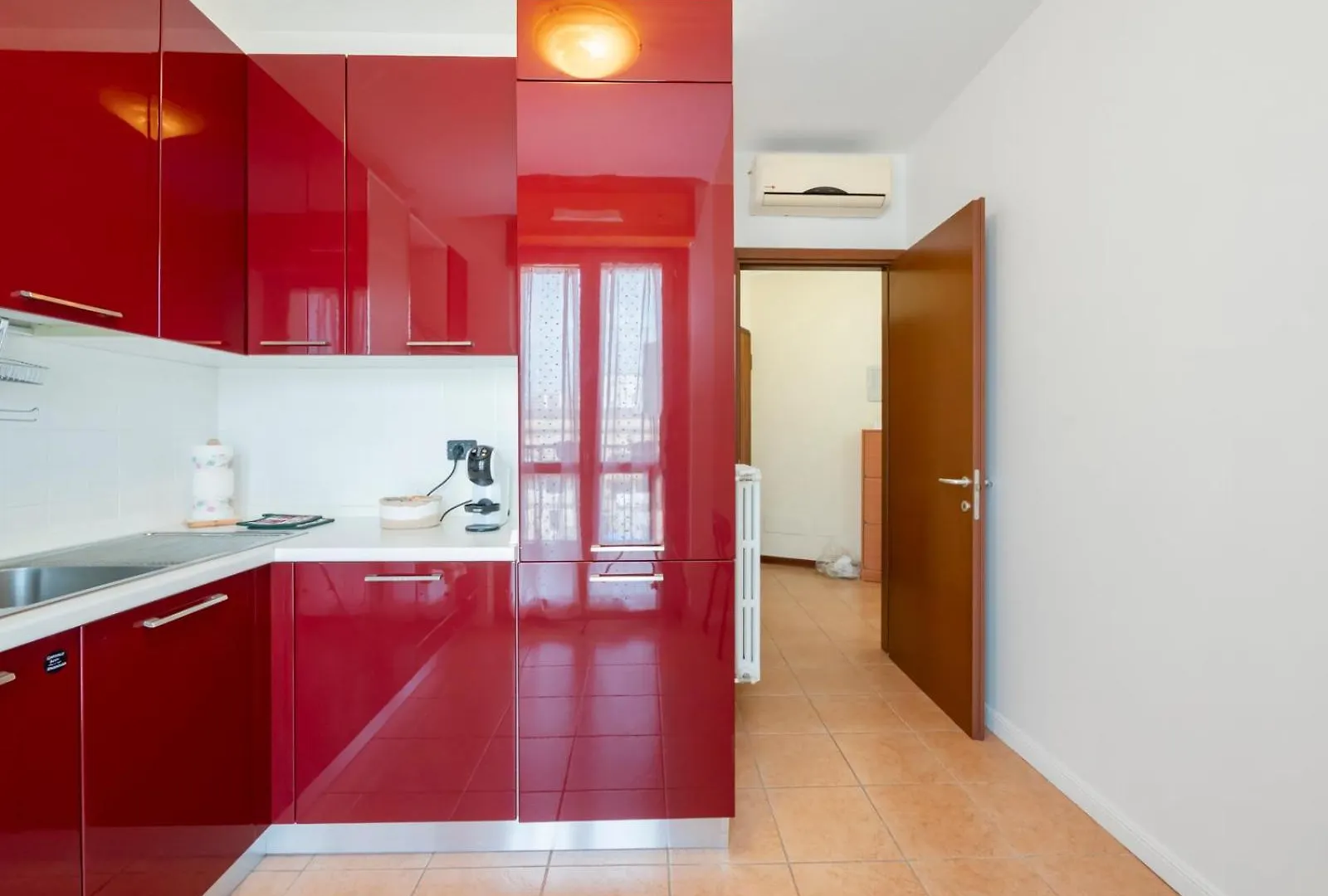 Apartment Spazio Breda - Free Garage, Metro M1, Balcony