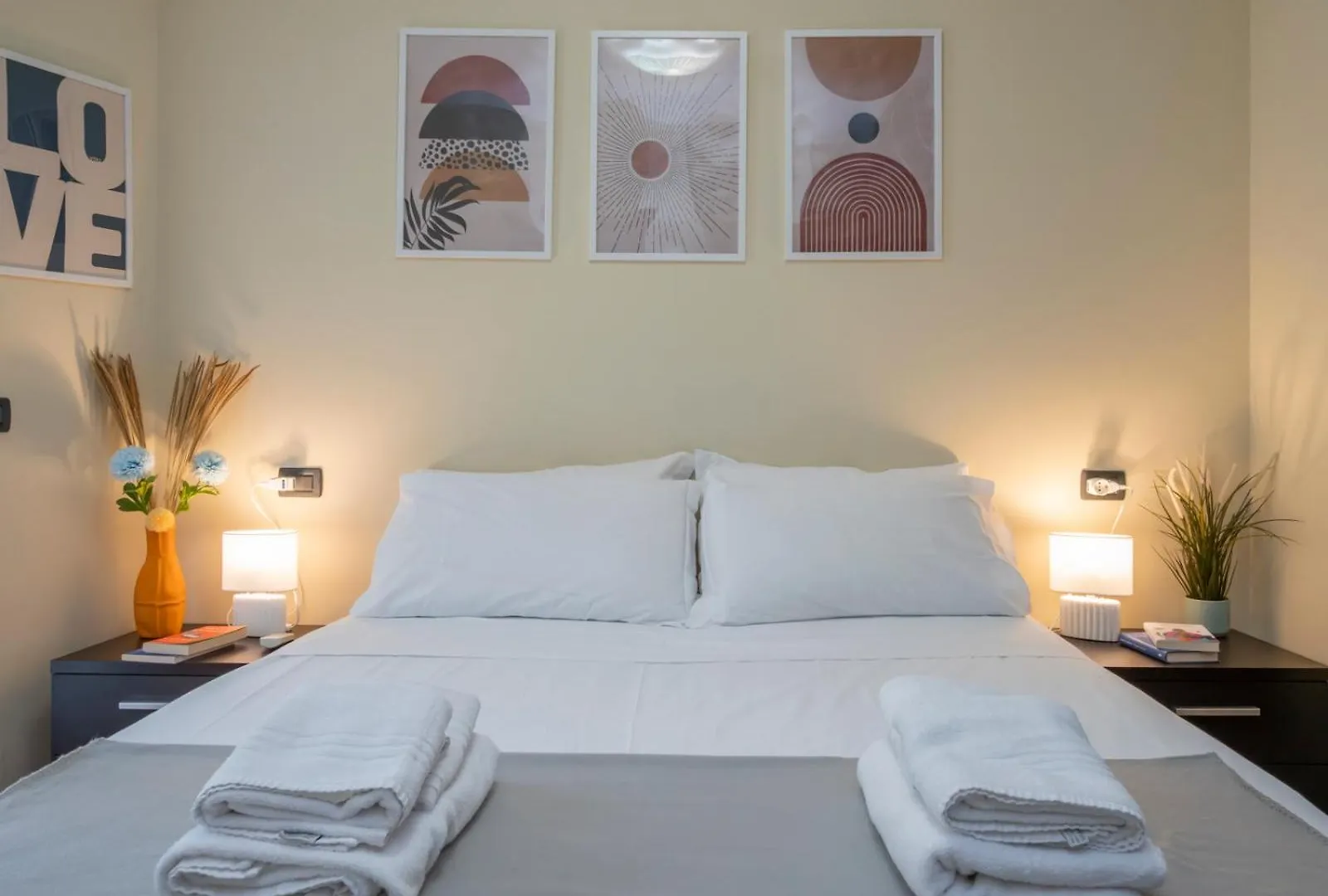 Apartment Spazio Breda - Free Garage, Metro M1, Balcony Italy