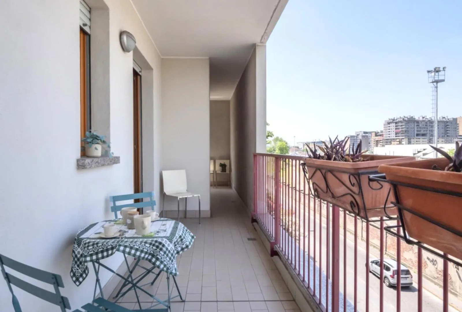 Apartment Spazio Breda - Free Garage, Metro M1, Balcony Milan